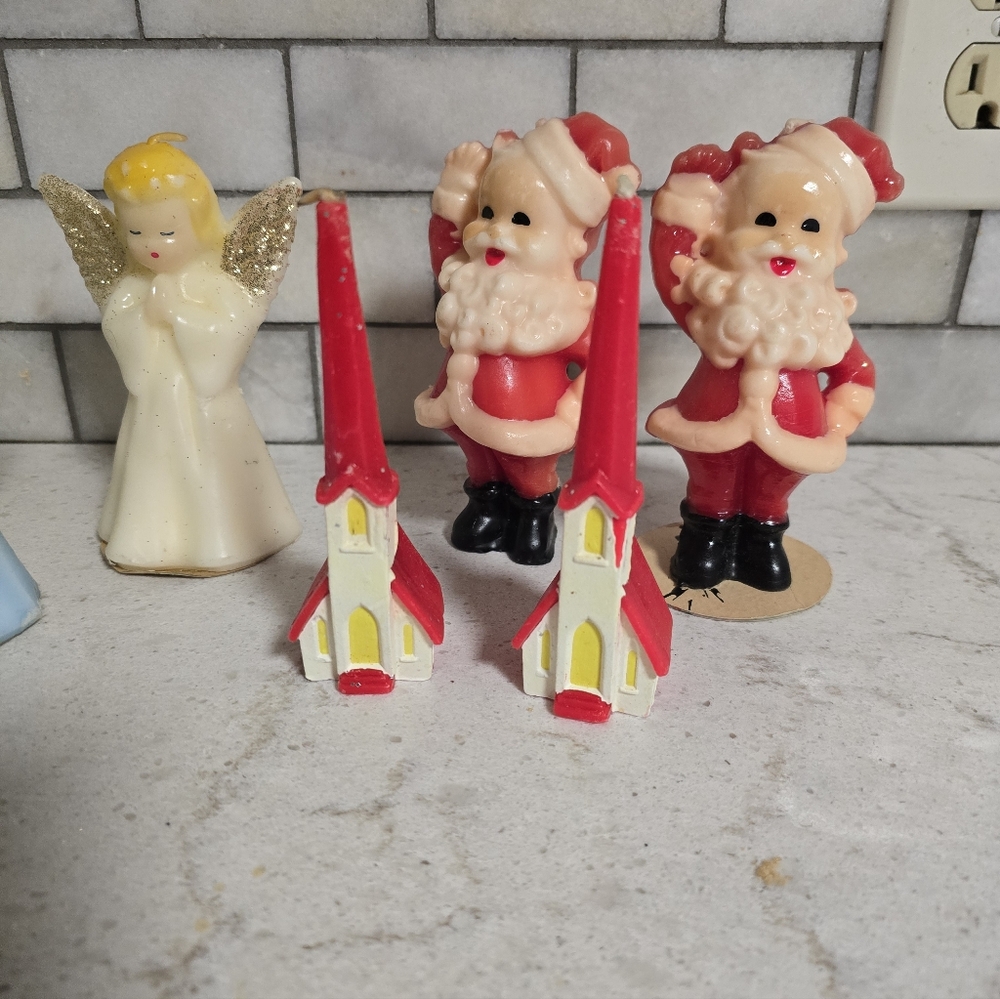 Collection Of Vintage Gurley Christmas Candles Santas Carollers Churches Angels - Picture 2 of 10